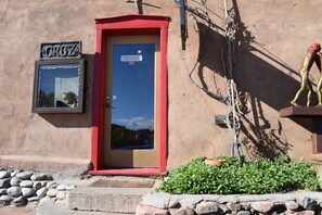 Exterior detail - Escape into serenity just minutes from the Plaza. Hot tub and sauna. (Santa Fe)
