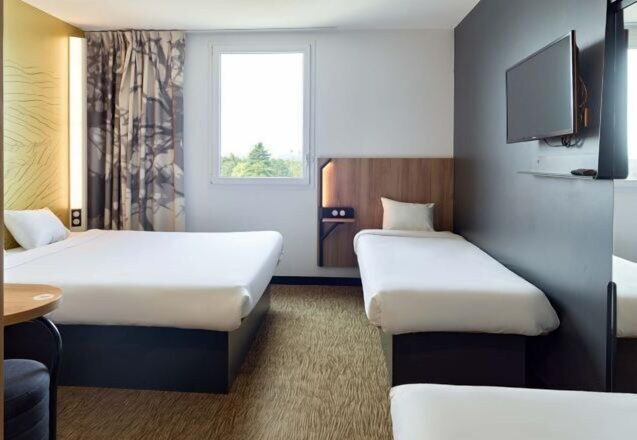 Bureau, Wi-Fi gratuit, draps fournis