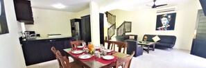 Family House | Living area - Villa Familiar con alberca (Playa del Carmen)