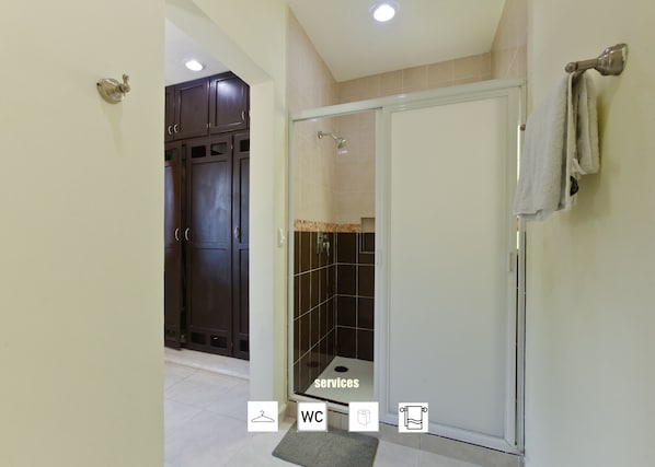 Maison Familiale | Salle de bain