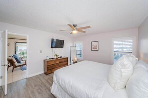 2 bedrooms, iron/ironing board, free WiFi, bed sheets