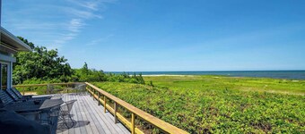 Waterfront on Cape Cod Bay!