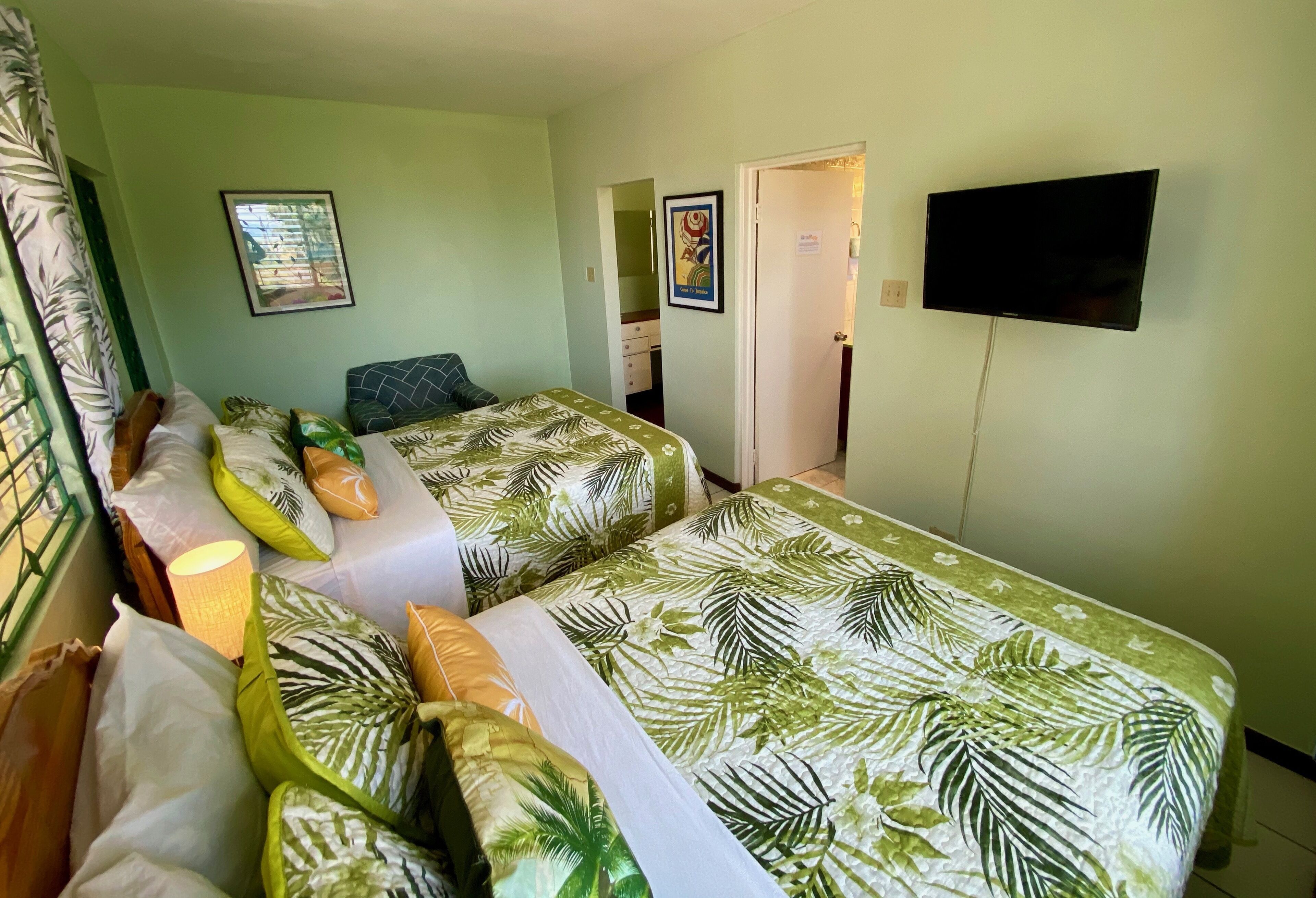 1 quarto, Wi-Fi de cortesia, roupa de cama