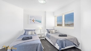 3 habitaciones, tabla de planchar con plancha y wifi gratis