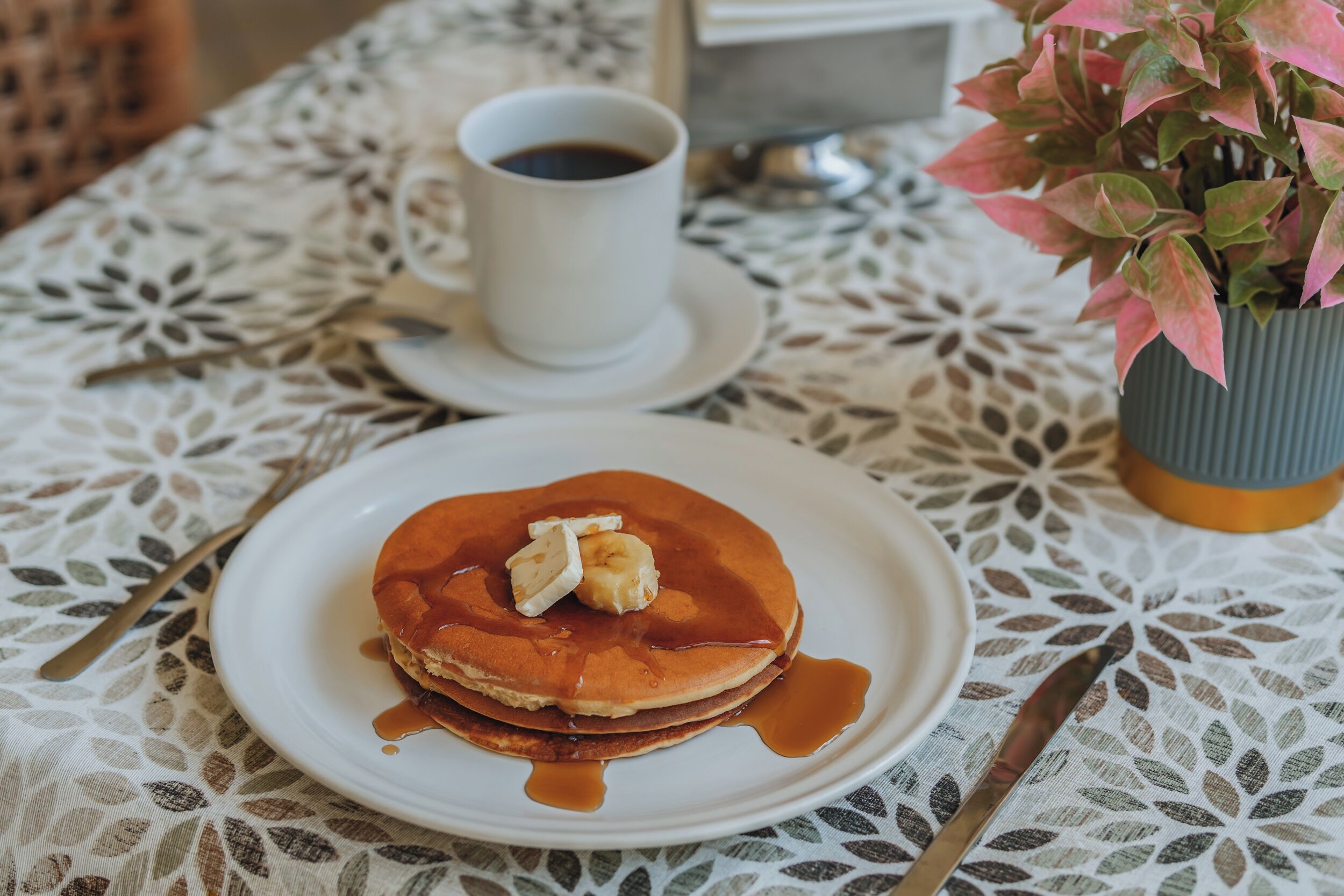 free daily local cuisine breakfast