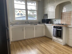 微波炉、厨具/餐具