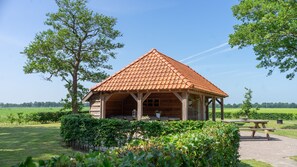 Esterni