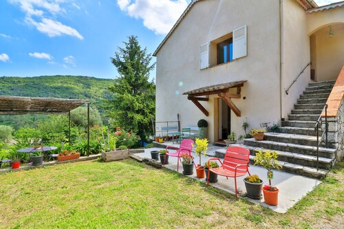 RENTALS-06 NOELIE'S HOUSE - 300M RIVIERE 30mn NICE CANNES ANTIBES