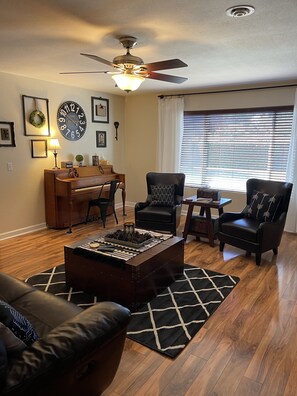 スマートテレビ、卓球台