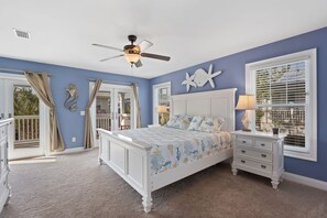 4 bedrooms, iron/ironing board, travel cot, free WiFi