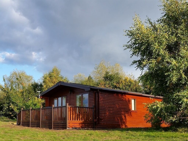 Chalet Log Cabin At The Log Cabin Glebe Farm - Lincolnshire