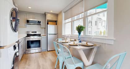 Nautical View by Bayley Vacation Rentals