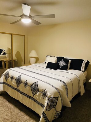 2 bedrooms, iron/ironing board, WiFi, bed sheets