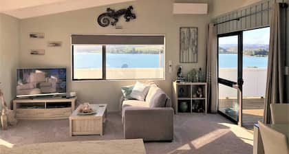 Water Light - Mangonui Harbour views