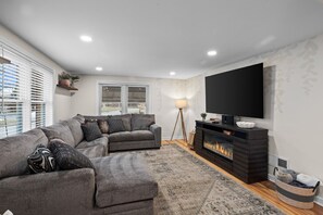 Unclassified image, 4 of 29, button