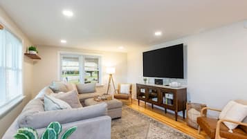 Smart TV, stereo