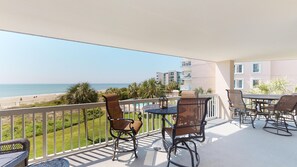 Outdoor dining - Oceanview Bliss 3BR with Pools and Beach Access (Pawleys Island)
