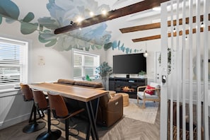 Nicht klassifiziertes Bild, 2 von 25, Schaltfläche