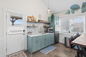 Nicht klassifiziertes Bild, 3 von 25, Schaltfläche