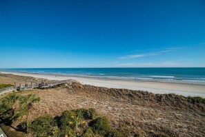Beach - Beachside Paradise 3BR Panoramic Ocean Views (Pawleys Island)