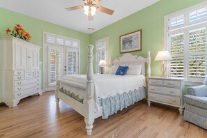 4 bedrooms, internet, bed sheets - A 4 Bedroom House in Gated Litchfield By the Sea (Pawleys Island)