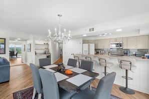 Dining - Beachfront Bliss with Spectacular Amenities (Pawleys Island)