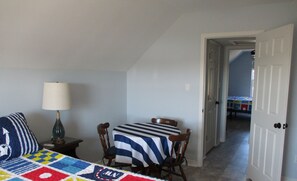 3 camere, ferro/asse da stiro, Wi-Fi gratuito, lenzuola