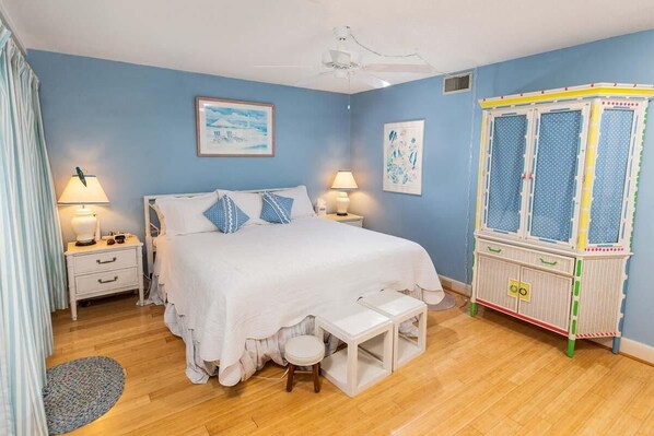 4 makuuhuonetta, internet, vuodevaatteet