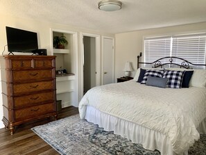 5 chambres, fer et planche à repasser, Wi-Fi, draps fournis