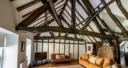 Micklegate Residence - a family break that sleeps 5 guests in 2 bedrooms