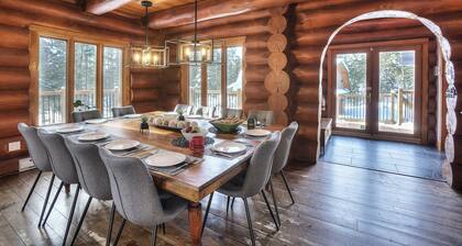 ☆ 10 min to ski Mont-TREMBLANT ⛷ Spa, Fireplace, pool table, Lake Access ☀