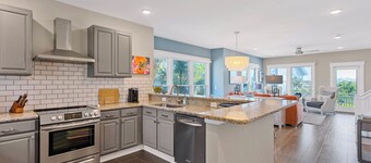 Oceanfront Completely Remodeled 3 Br 2 Full and 2 Half Ba Bhi Club