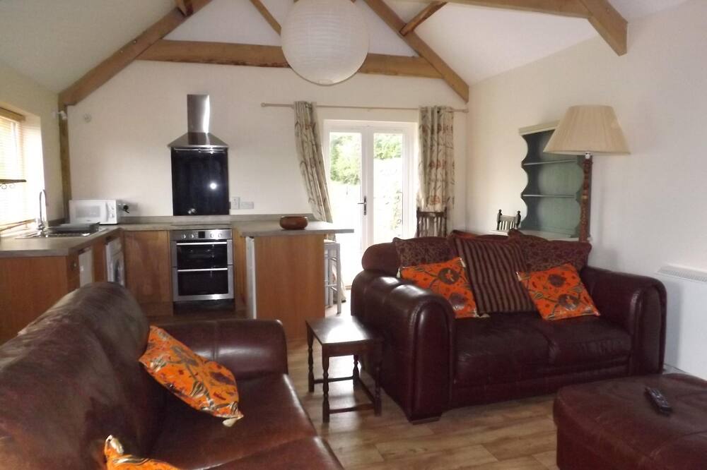 Apple Cottage - Coombeshead Farm