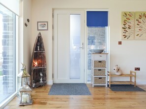 Interior - 2 bedroom accommodation in Connel, near Oban (Connel, near Oban)