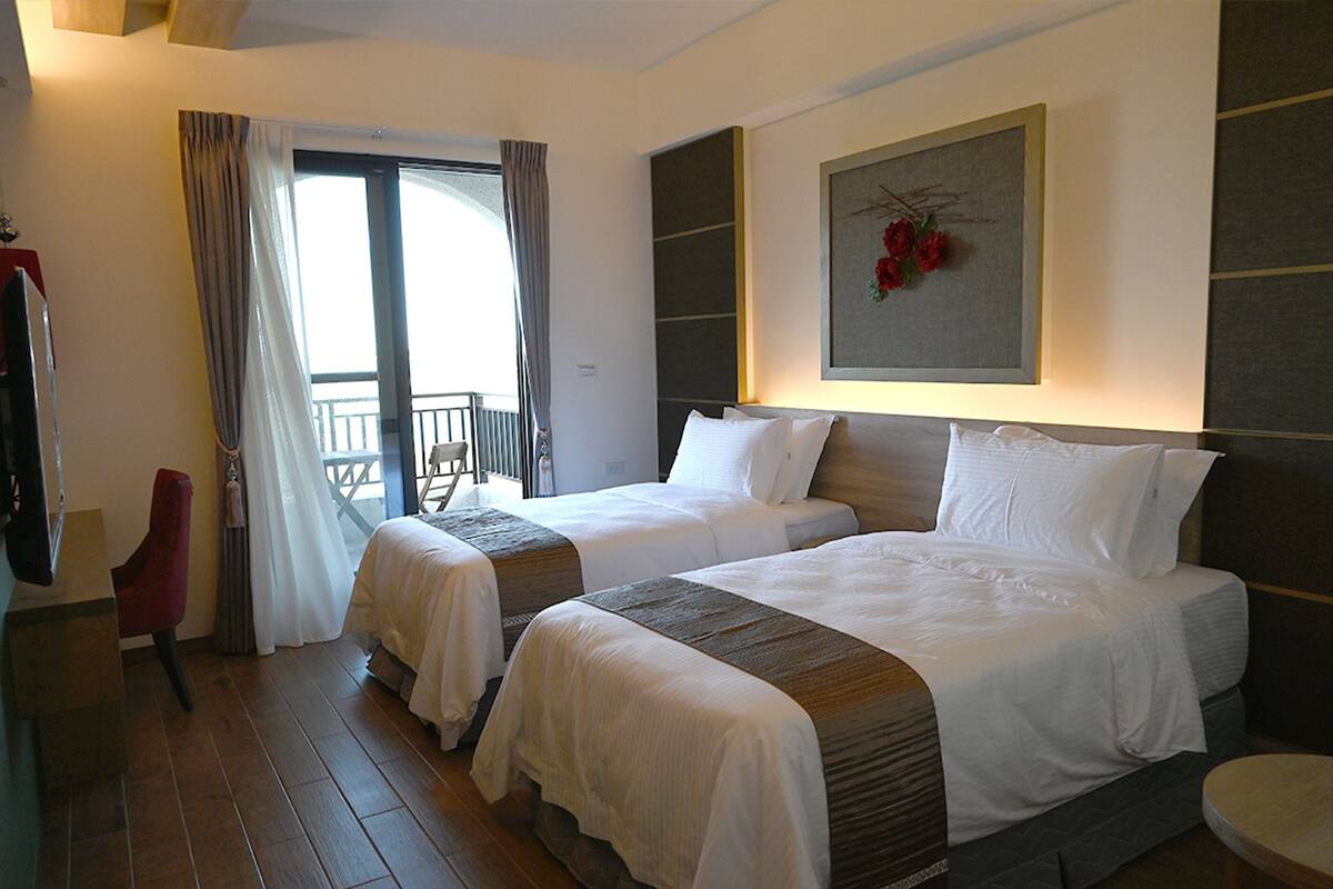Comfort Double or Twin Room (302) | WiFi (free)