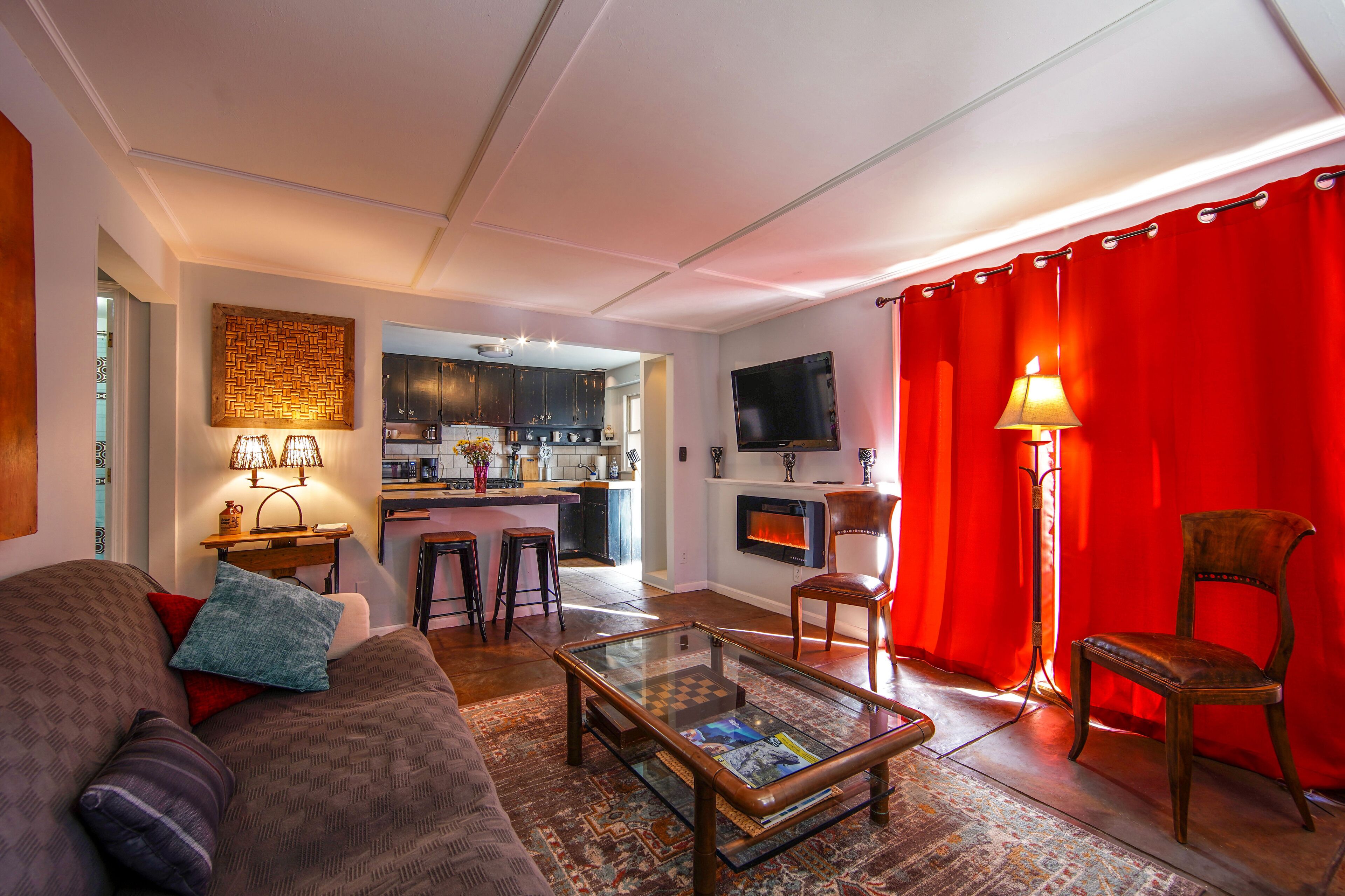 TV connectée, Netflix, livres, services de streaming