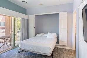 1 soverom, strykejern/-brett, wi-fi og sengetøy