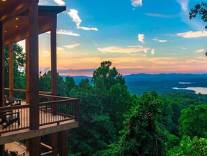 Terrace/patio - Capstone - Aska Adventure Area (Blue Ridge)