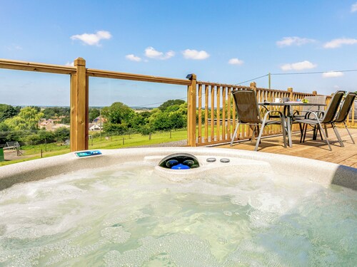 2 bedroom accommodation in Hemswell, near Market Rasen