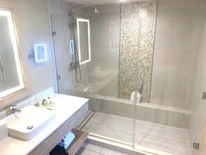 Hair dryer, towels, toilet paper