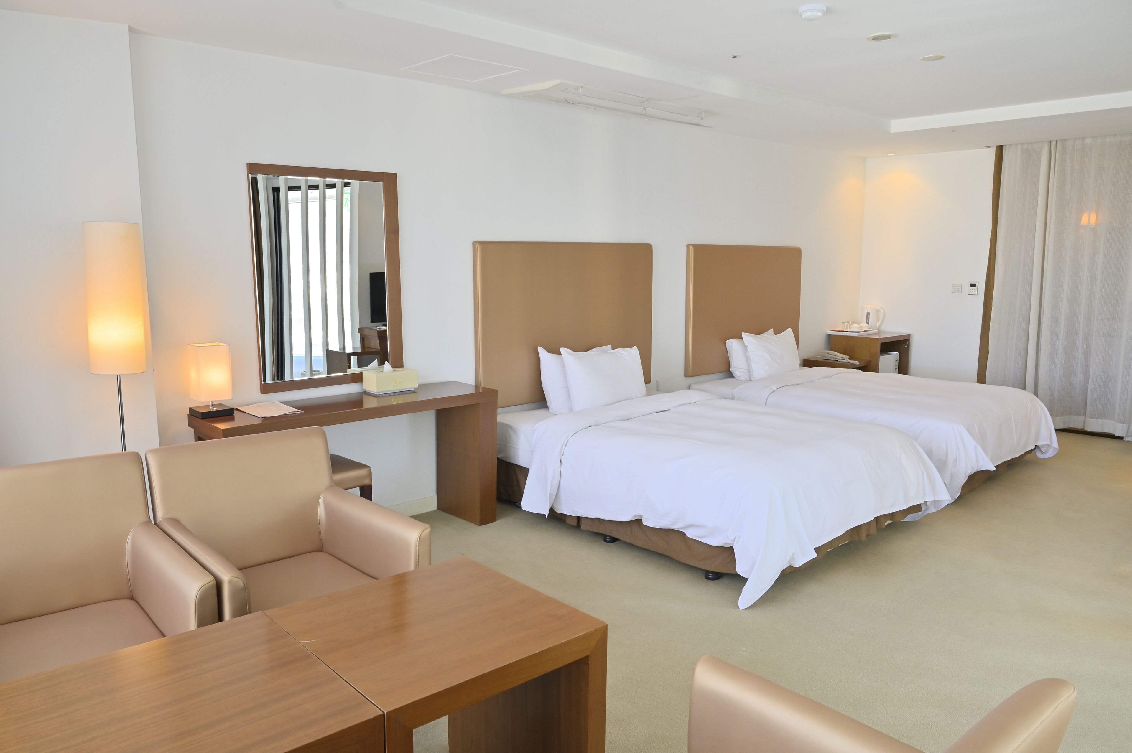 Deluxe Double Twin Room