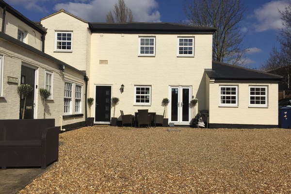 Holiday Cottage - Courtyard Cottage Great Paxton