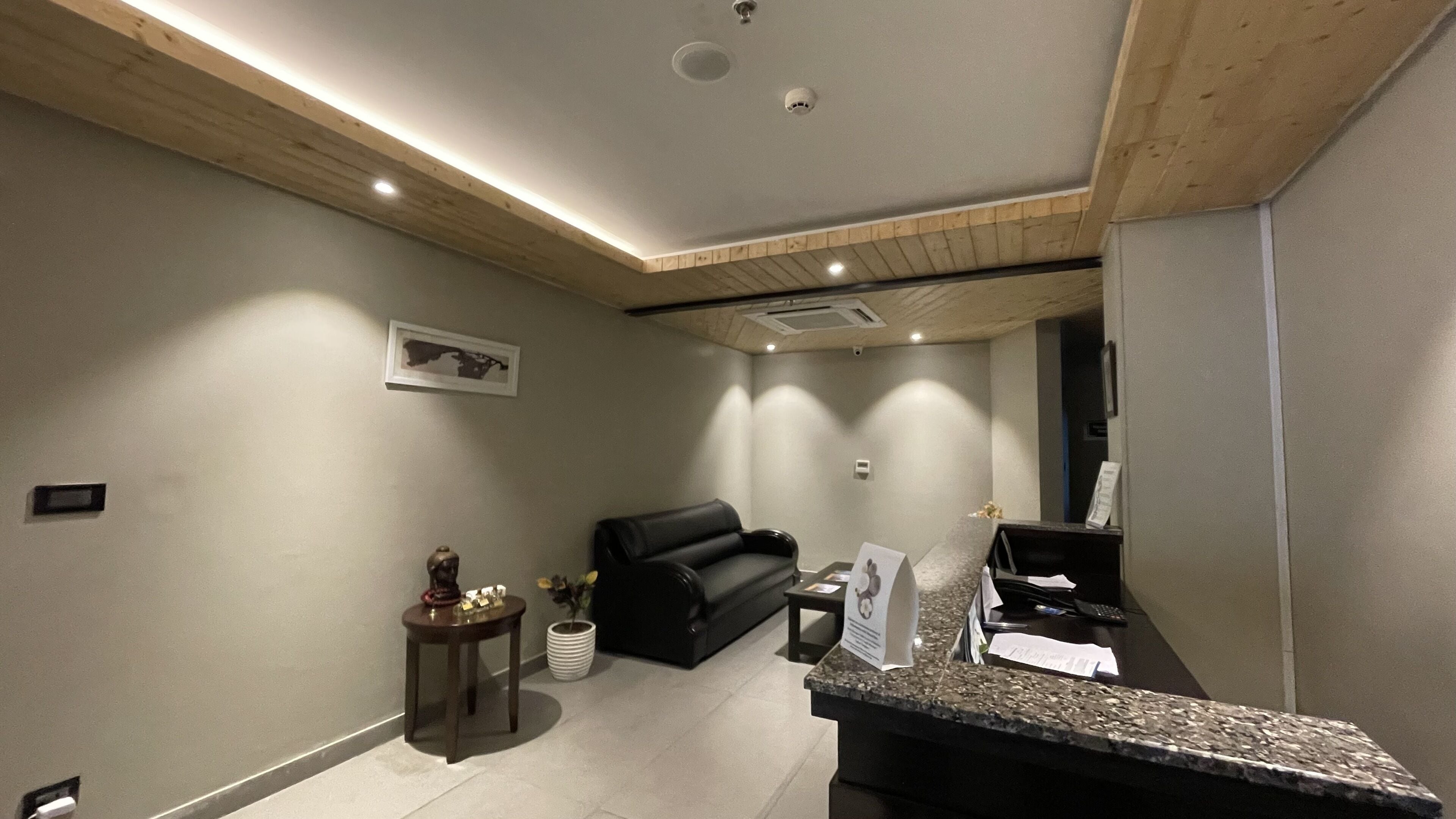 Espace de soins pour les couples, hammam, massages des tissus profonds