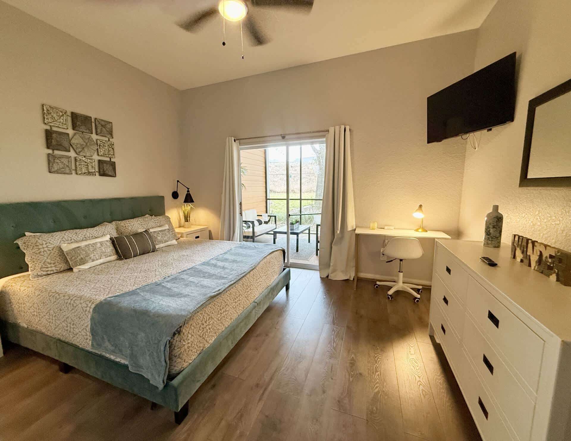 2 bedrooms, iron/ironing board, travel cot, WiFi