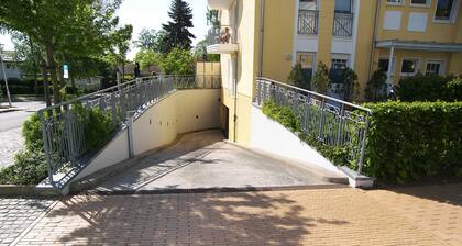 Schloonseevillen with balcony and *200 m from the beach* - Holiday apartment
