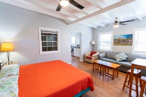 1 bedroom, WiFi - Treehouse Cottage at Cane Bay — walk to beach! (Christiansted)