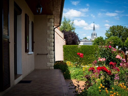 Gîte au cœur d'Artenay – 3 chambres, tout confort, à 25 min d'Orléans, proche commerces et musées
