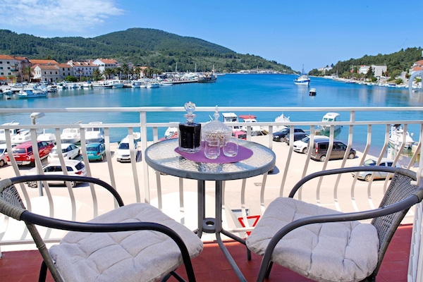 Apartment (Three Bedroom Apartment with Balcony ) | Blick von der Unterkunft
