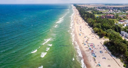 Apartment close to the beach, playground