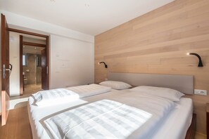 3 habitaciones, wifi gratis y ropa de cama 